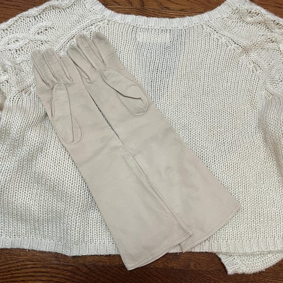 Vintage Lord & Taylor Edelweiss Real Kid Leather & Silk Gloves in Ivory - Size 7 - Picture 4 of 12